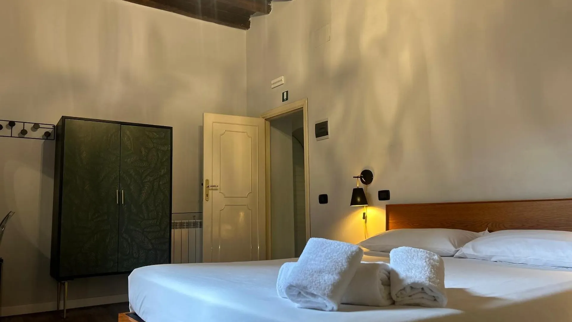Cenci Guest House Rome